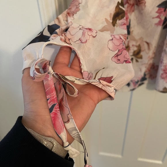 Torrid Floral Off the Shoulder Top - Picture 4 of 5